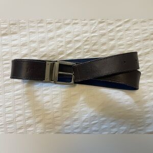 LACTOSE-
perforated-detail reversible belt